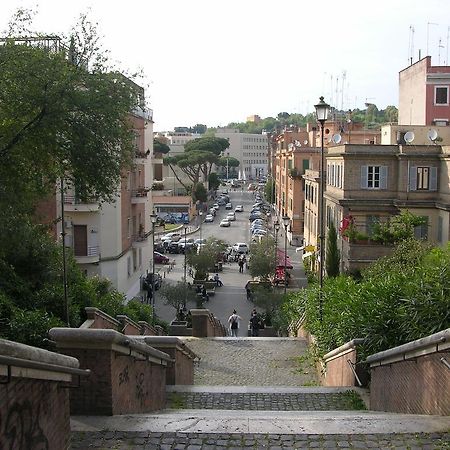 Vatican White Domus Apartment Rome Exterior photo