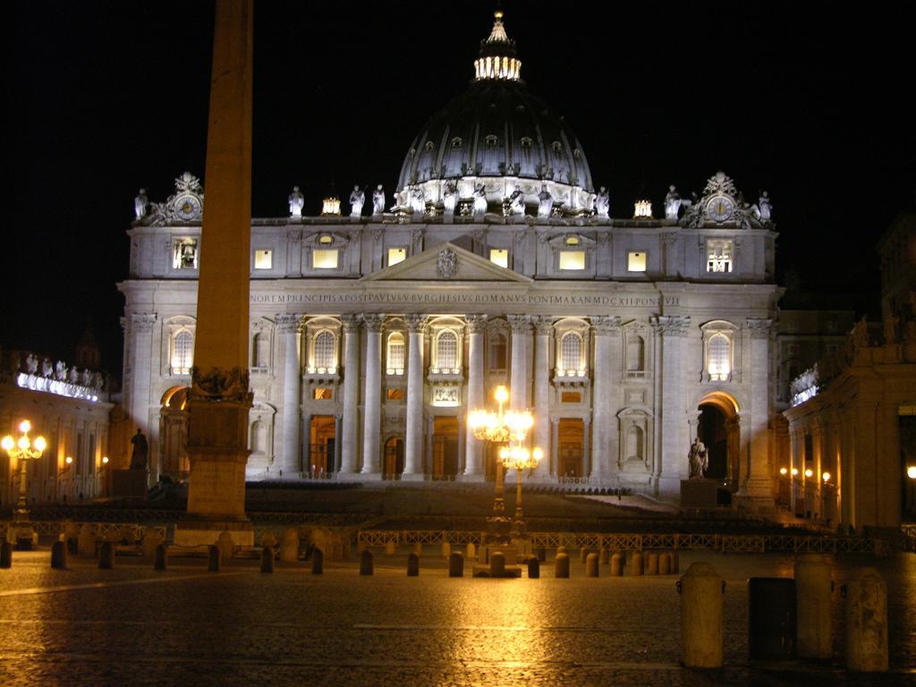 Vatican White Domus Rome Exterior photo